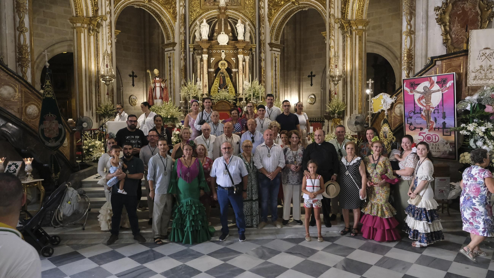 Ofrenda floral a la Virgen del Mar en la Feria de Almería 2024, en imágenes
