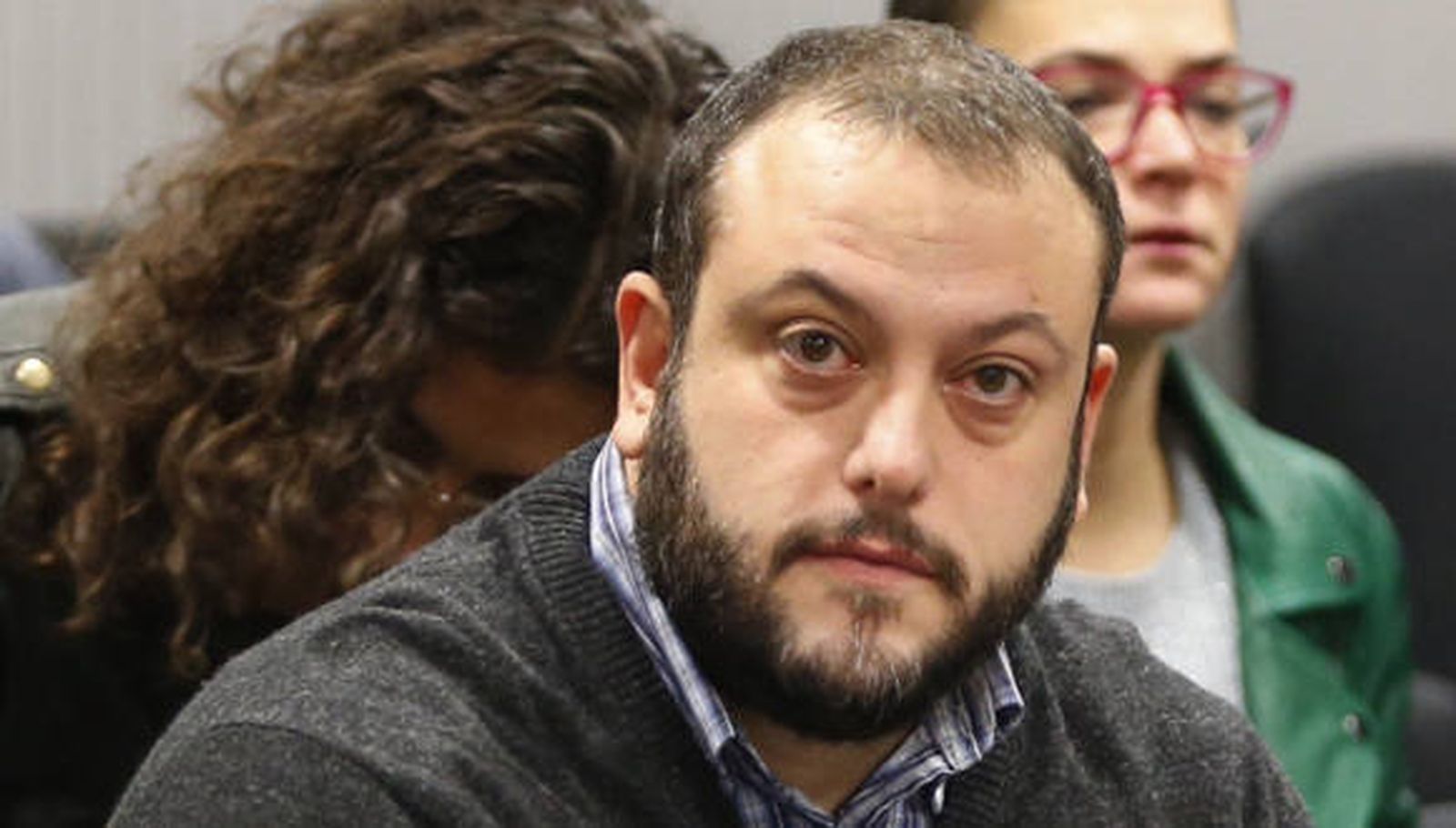 Zapata se arrepiente de no haber contextualizado los tuits para mostrar su respeto "absoluto" a las víctimas