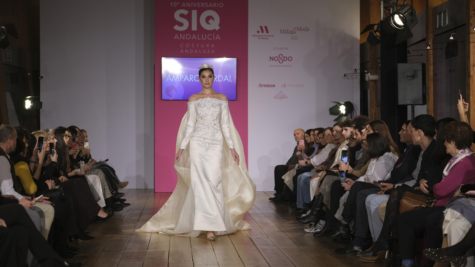 Las novias de fantasía de Amparo Pardal vistas en SIQ, en imágenes