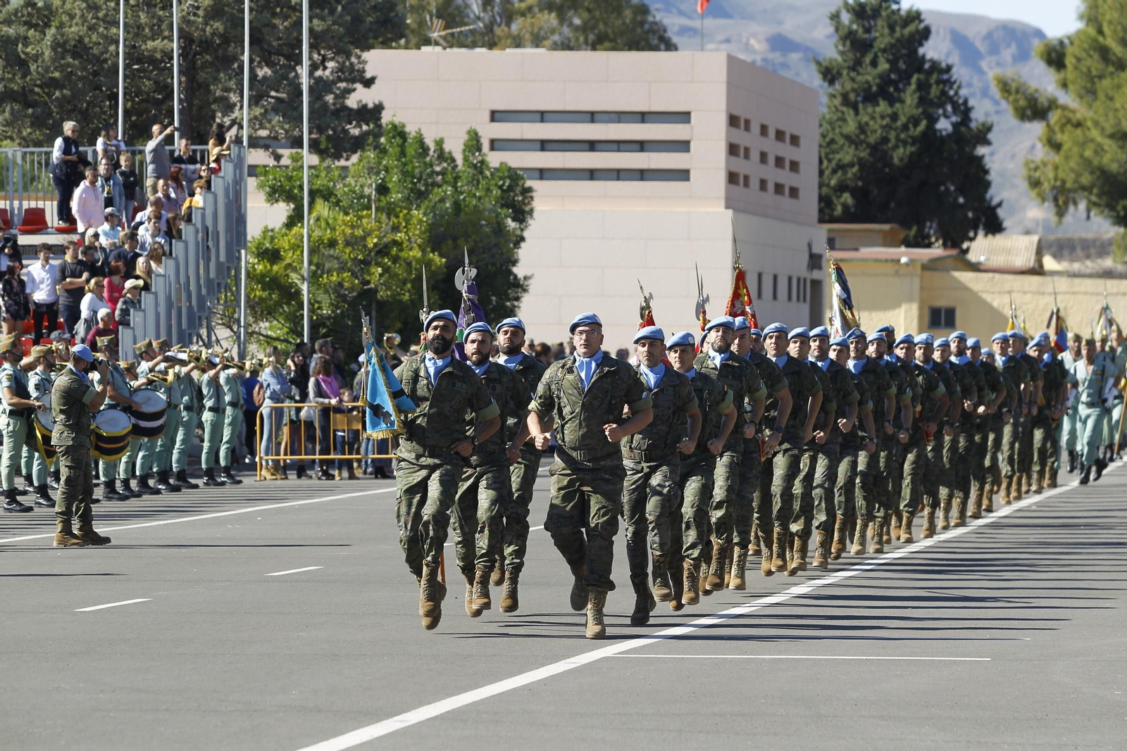 Fotogalería despedida contigente de La Legión con destino Líbano