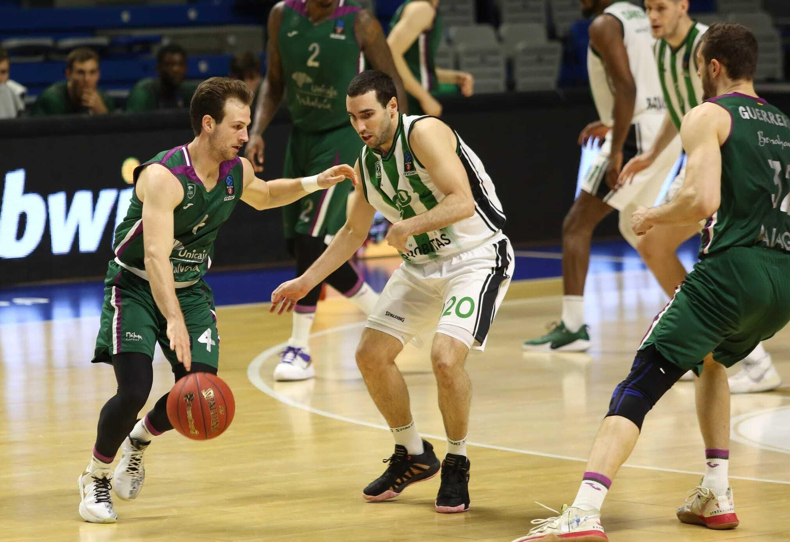 Las fotos del Unicaja - Joventut del Top 16 de Eurocup
