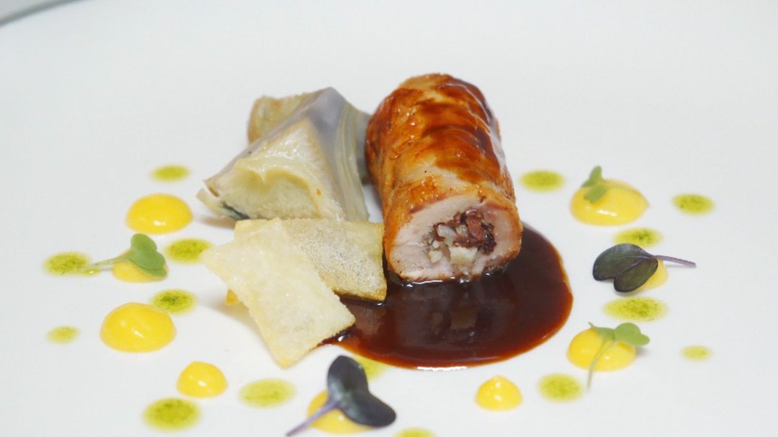 Imagen de la "Ballotine de codorniz con contrastes de fruta y huerta", el plato que ha presentado Jorge Herreras al concurso