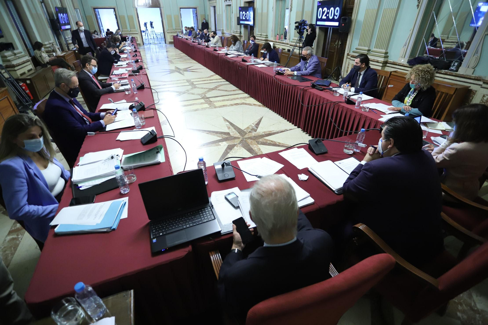 Imagen general de la sesión plenaria celebrada ayer en el Ayuntamiento de Huelva.