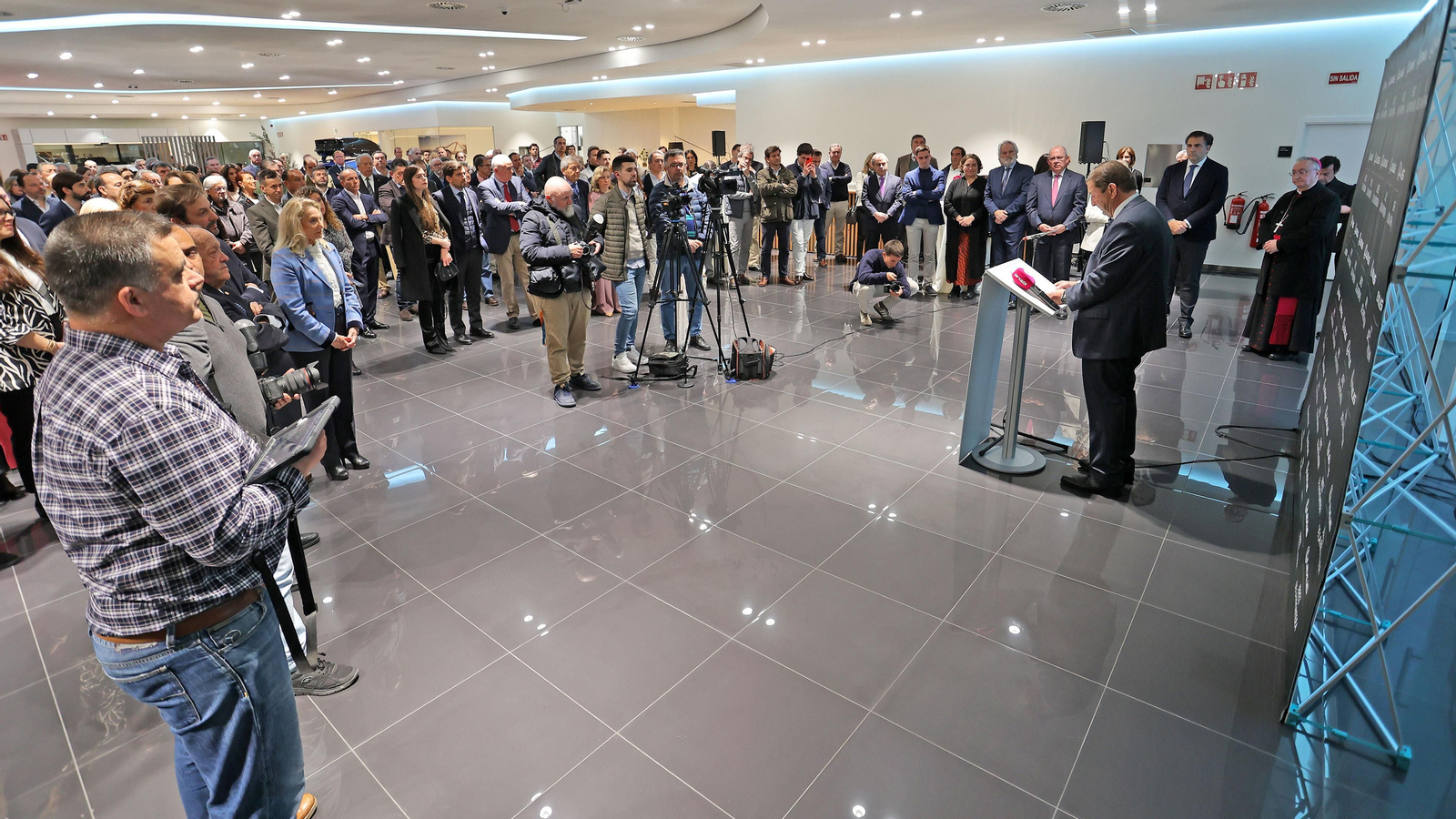 Inauguración del nuevo concesionario Lexus en Jerez