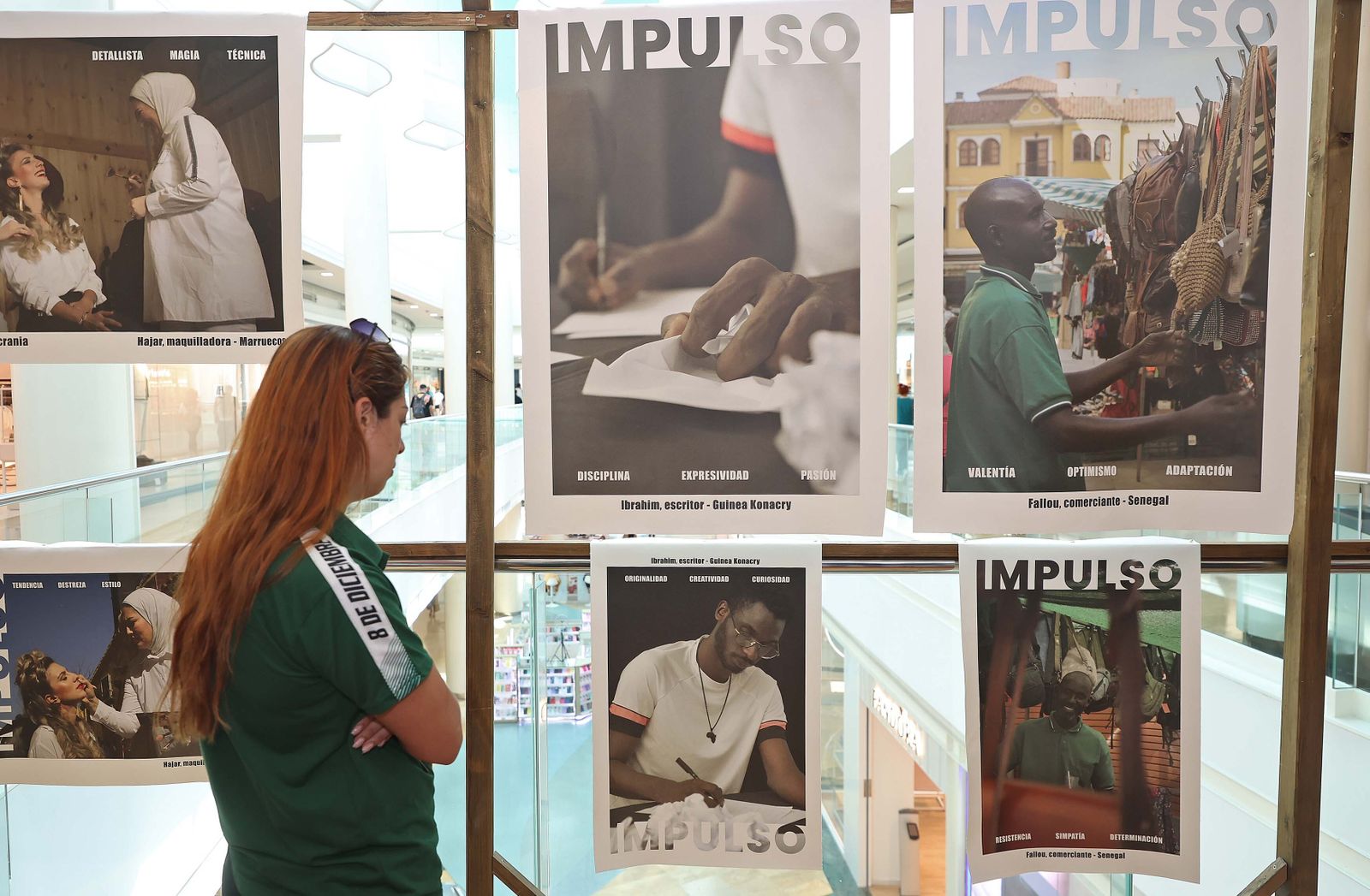 La inauguración de la exposición 'Impuso' de Ghali Naoufal, en imágenes