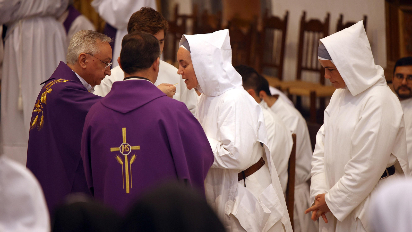 Misa de despedida en la Cartuja de Jerez a las hermanas de Belén