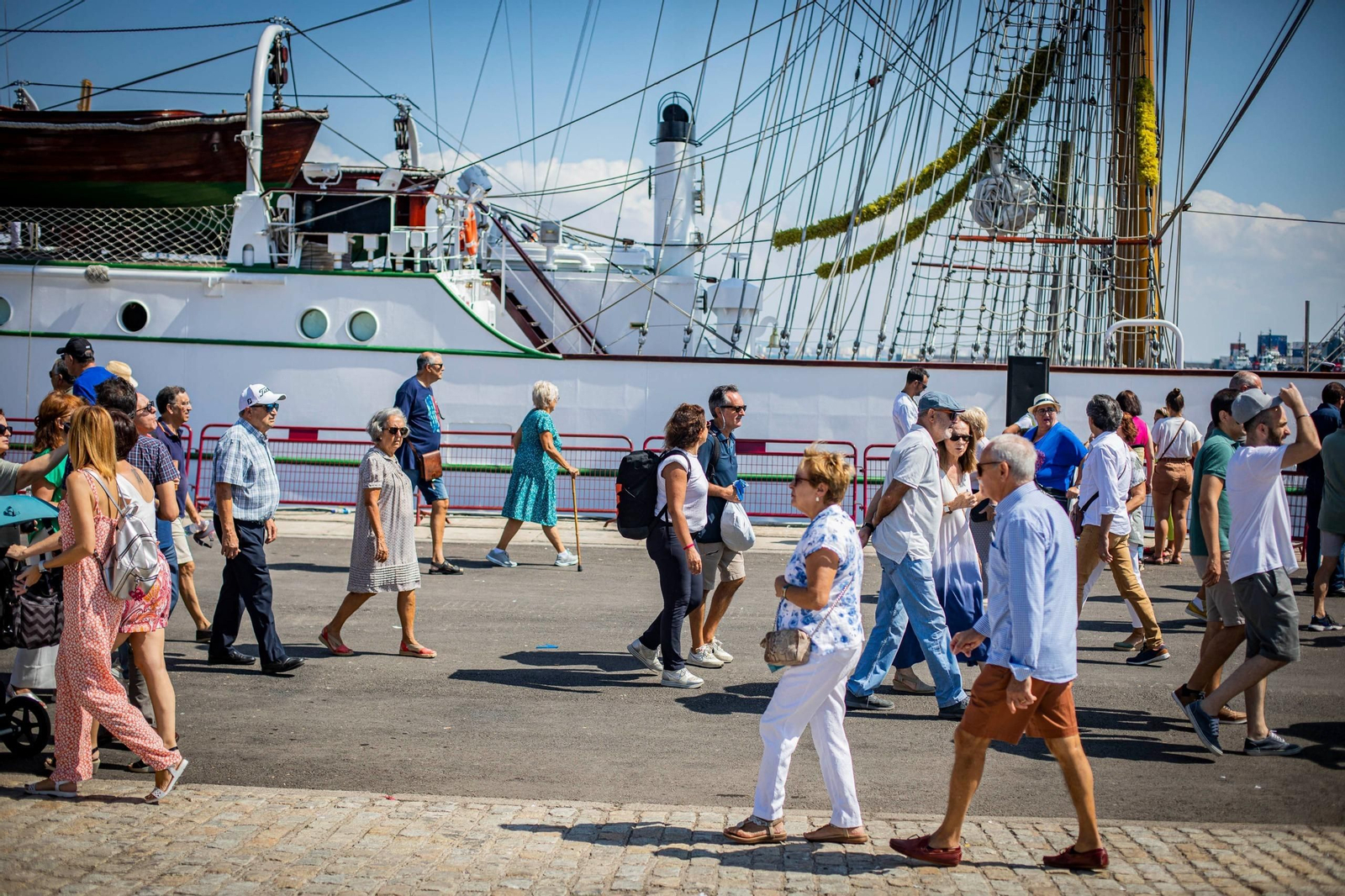 Una mirada a la despedida de Cádiz a la Gran Regata