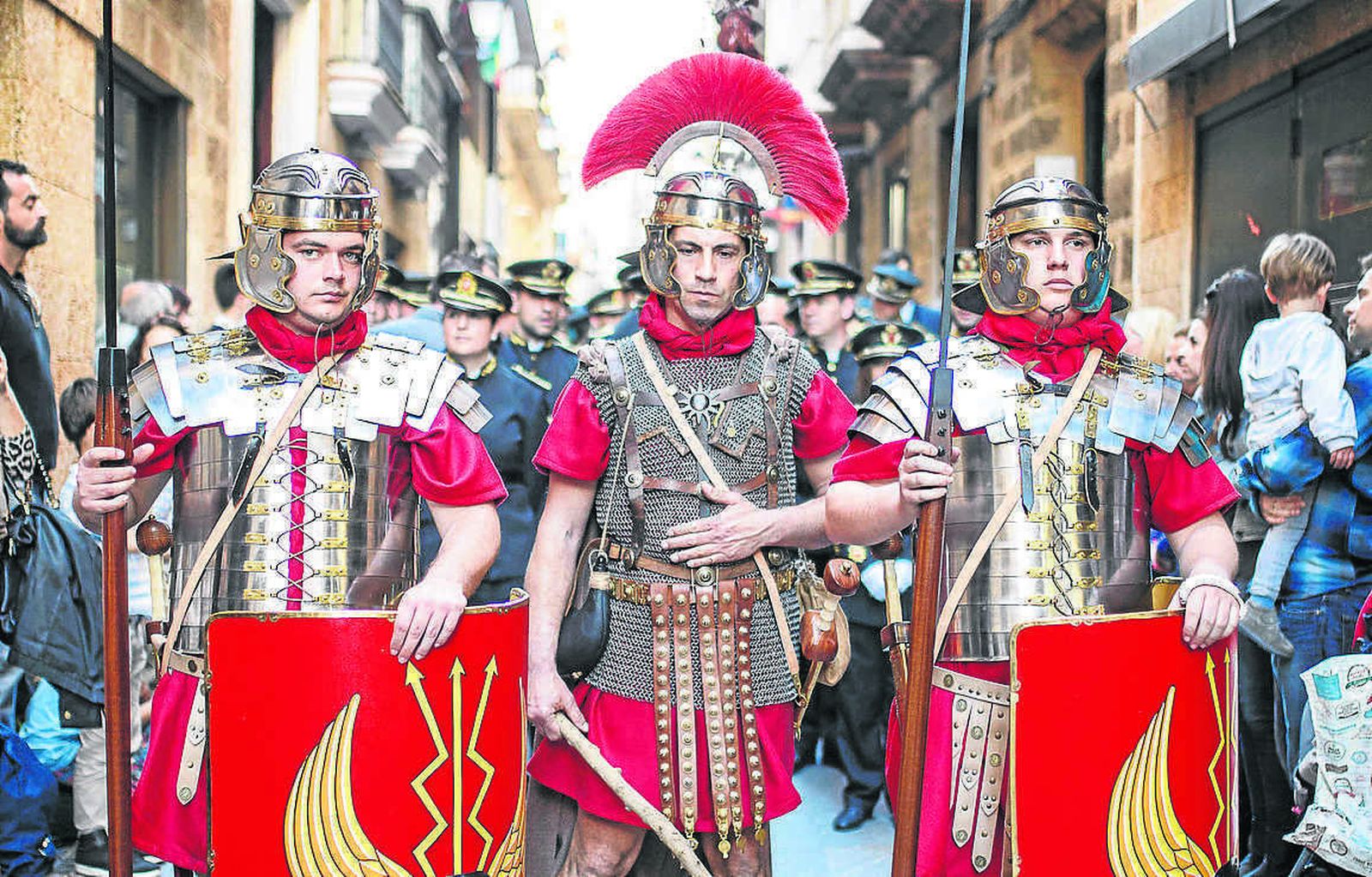 La escolta romana del Ecce Homo de Cádiz: historia, desaparición y recuperación de un símbolo cofrade