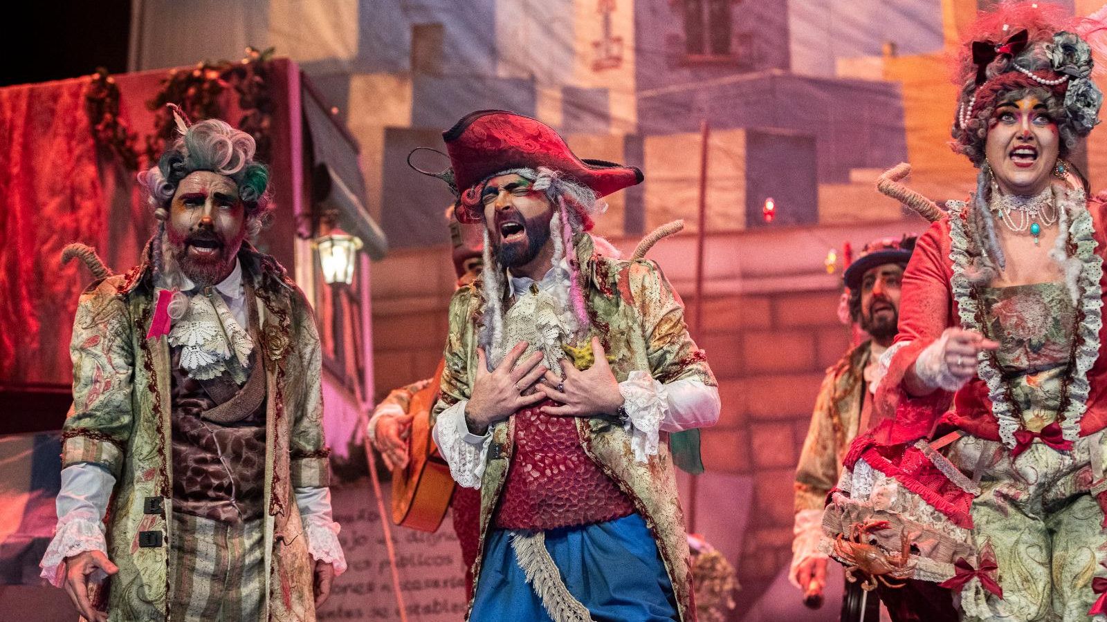 Búscate entre las mejores imágenes de la final del COAC 2025 del Carnaval de Cádiz