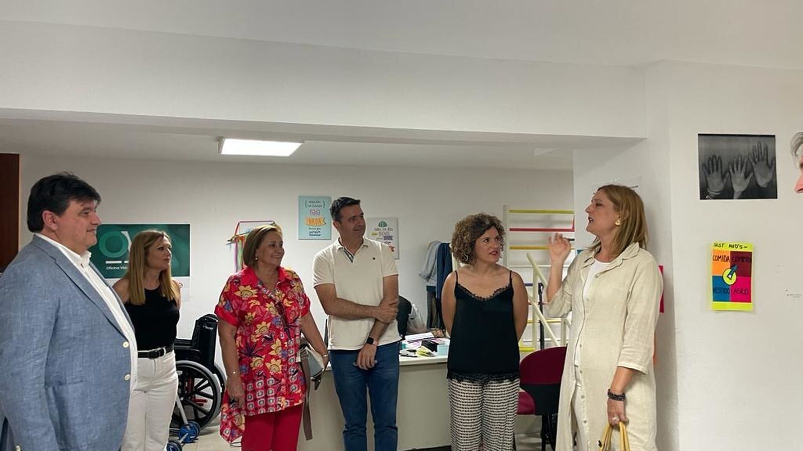 Visita de Gabriel Cruz y Mª Eugenia Limón a diferentes asociaciones de Huelva