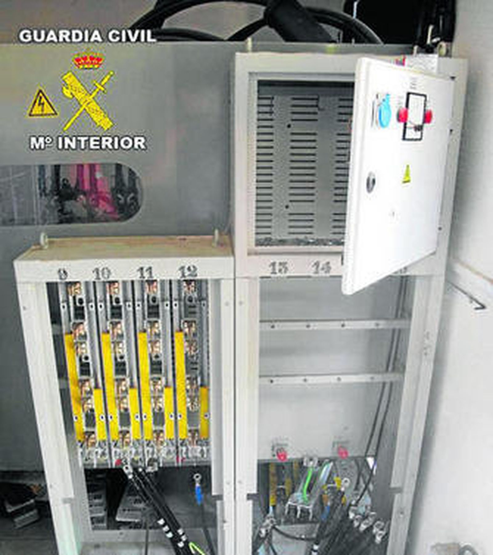 Uno de los transformadores de energía eléctrica desvalijados.