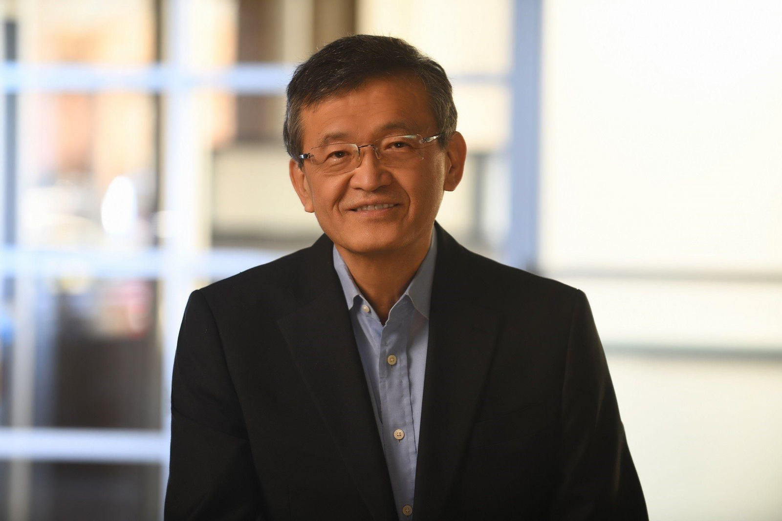 Lip-Bu Tan , CEO de la compañía Intel