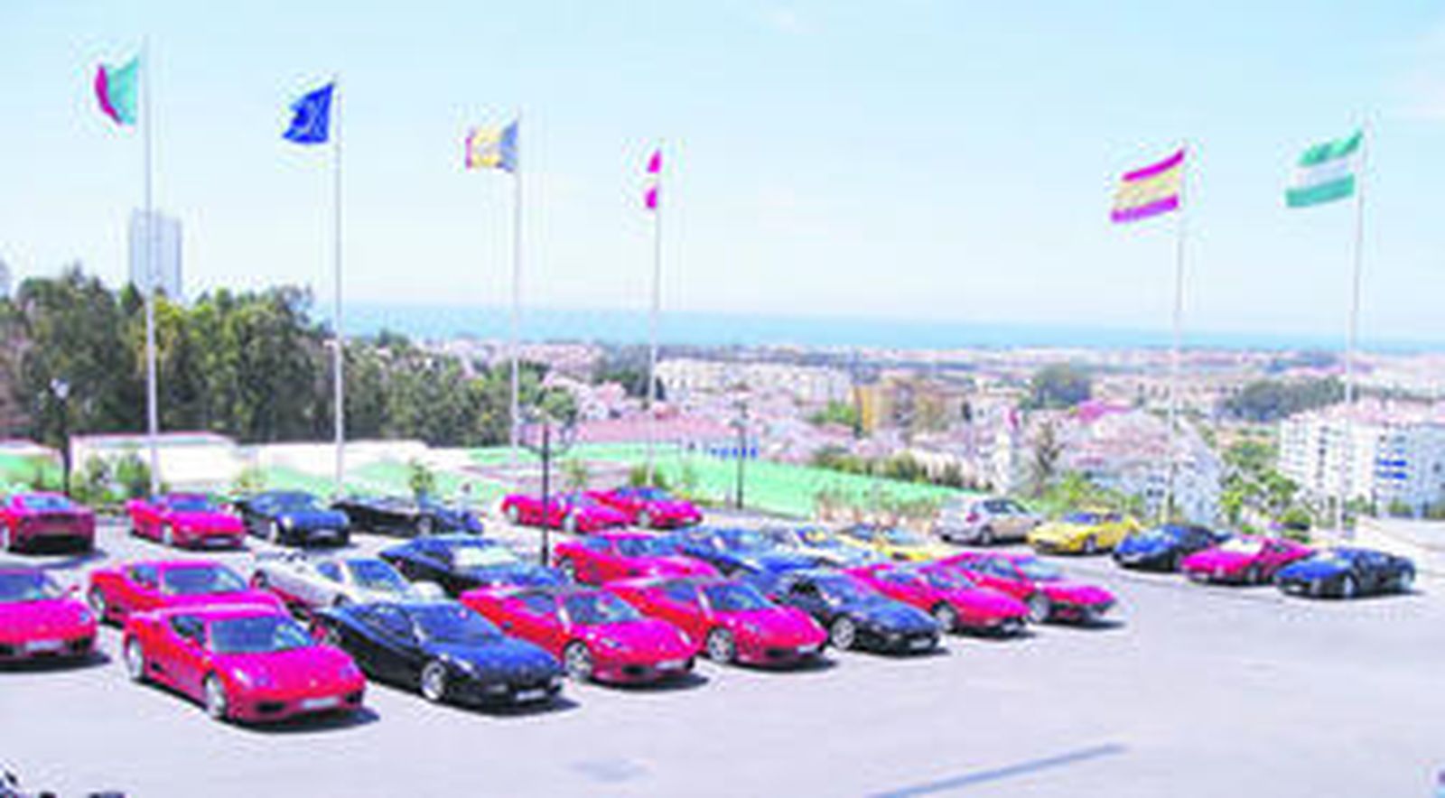 Fiesta de Ferrari en Tomares