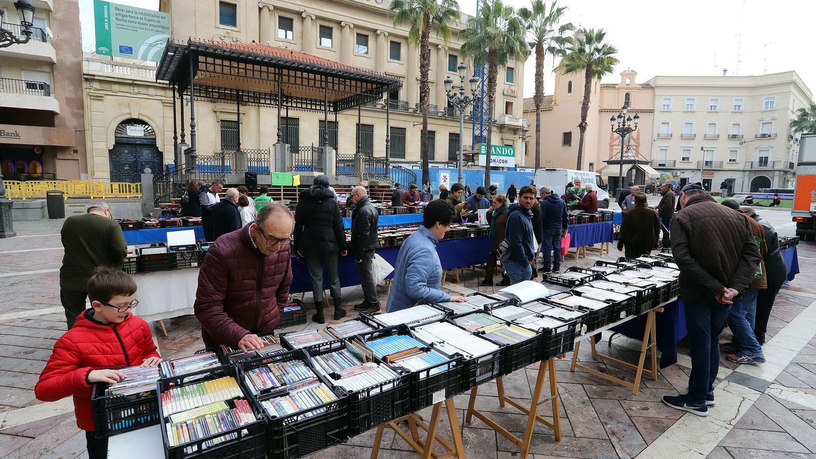 Mercadillo Ayre Solidario en otra edición