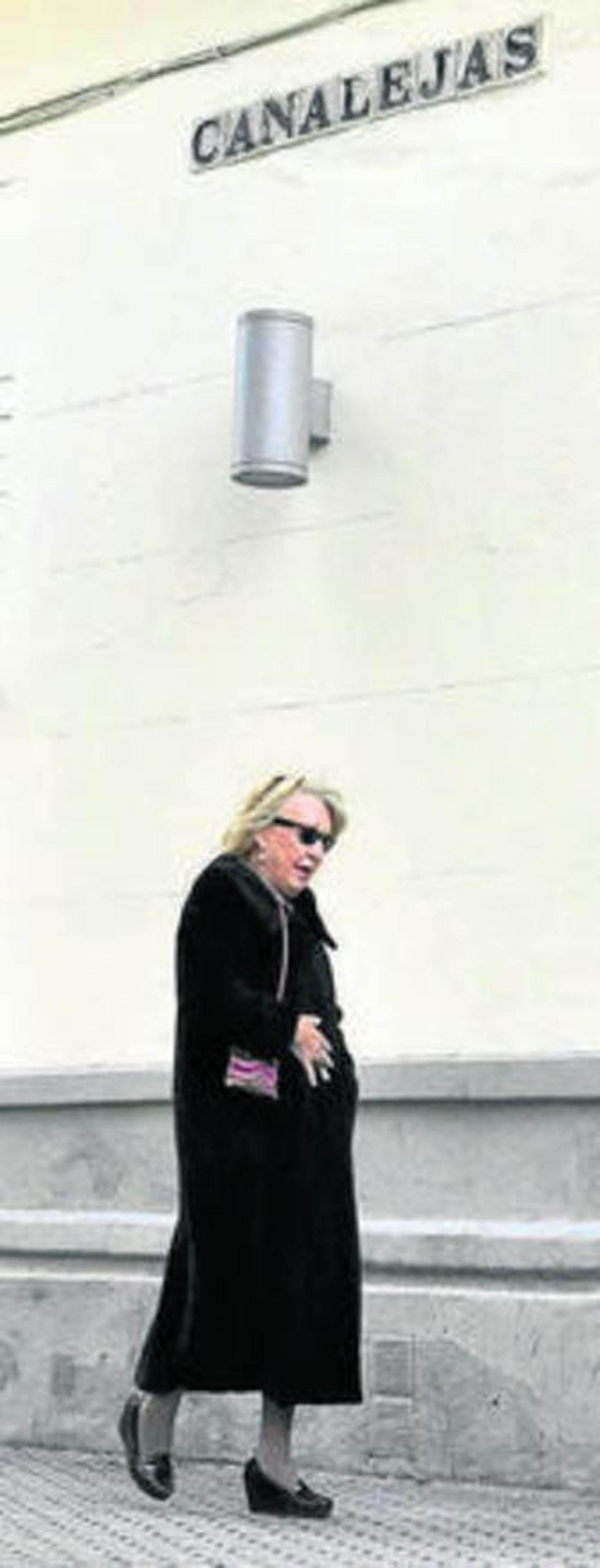 La berlina de Prim y el tren de Canalejas