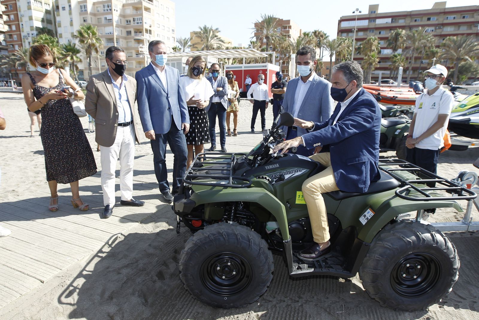 Presentación de vehículos para vigilancia de las playas. Almería