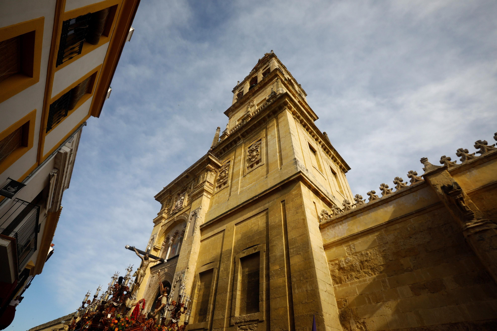 Martes Santo en Córdoba: procesión de la Hermandad de la Agonía