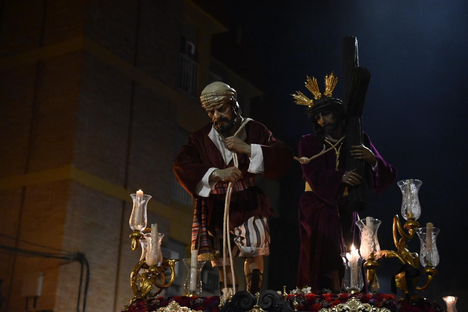 La procesión de la hermandad de la O de Córdoba en este Sábado de Pasión, en imágenes