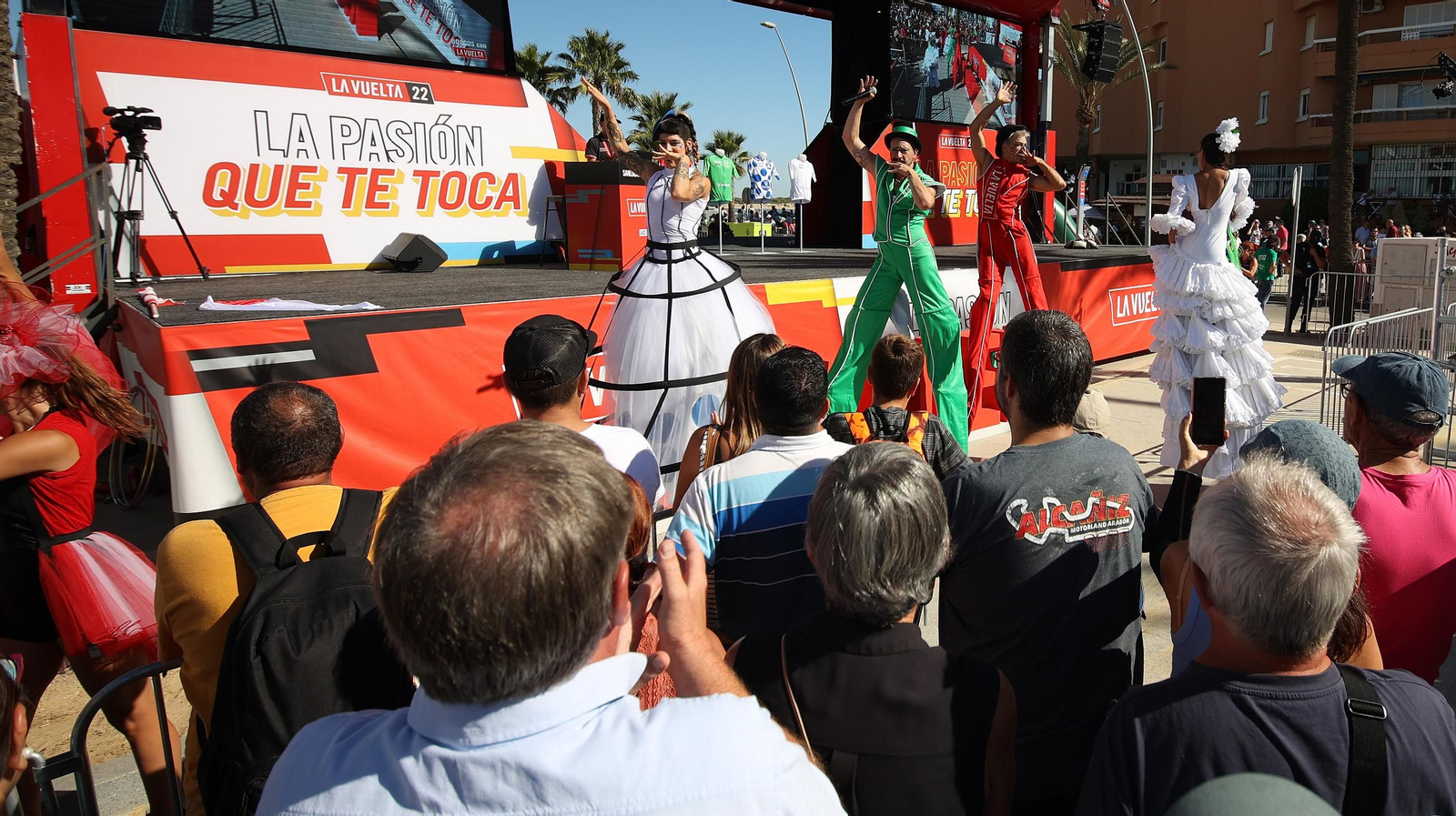 Así estaba Sanlúcar por los actos de V Centenario y La Vuelta Ciclista