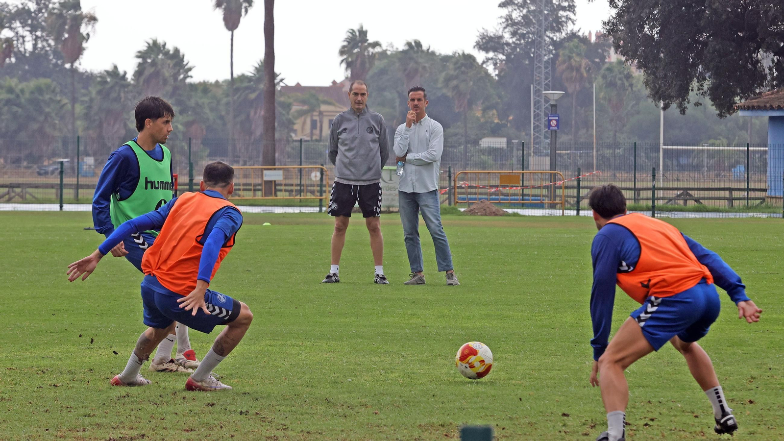Primer entrenamiento del nuevo entrenador en el Xerez DFC