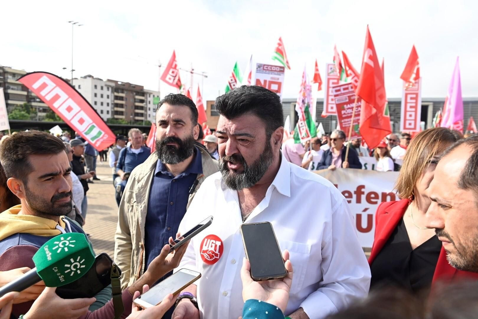 La manifestación en defensa de la sanidad pública en Córdoba, en imágenes