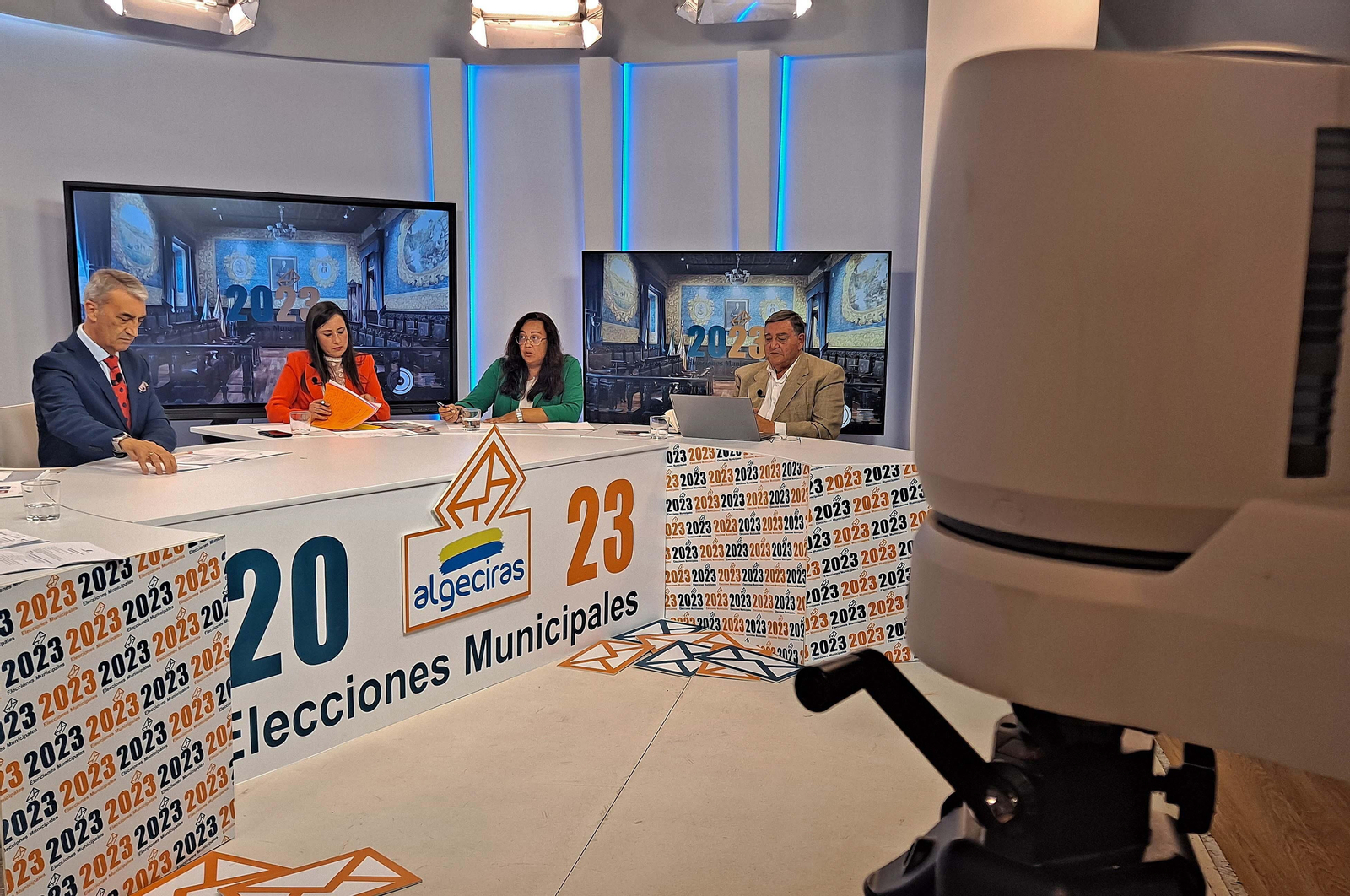 Fotos del debate electoral en Onda Algeciras Televisión