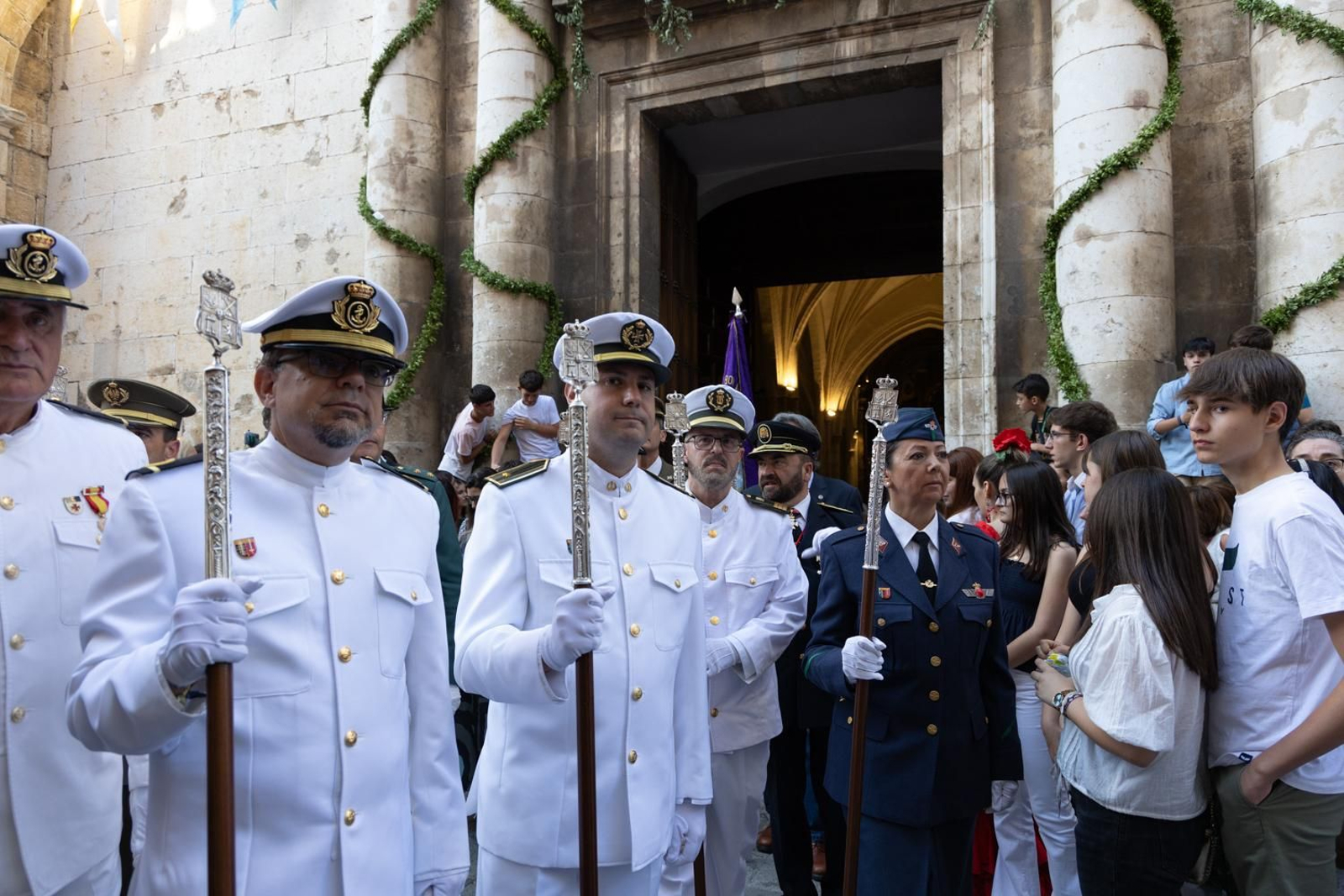 Así ha procesionado la Virgen de la Capilla por Jaén en su día grande.