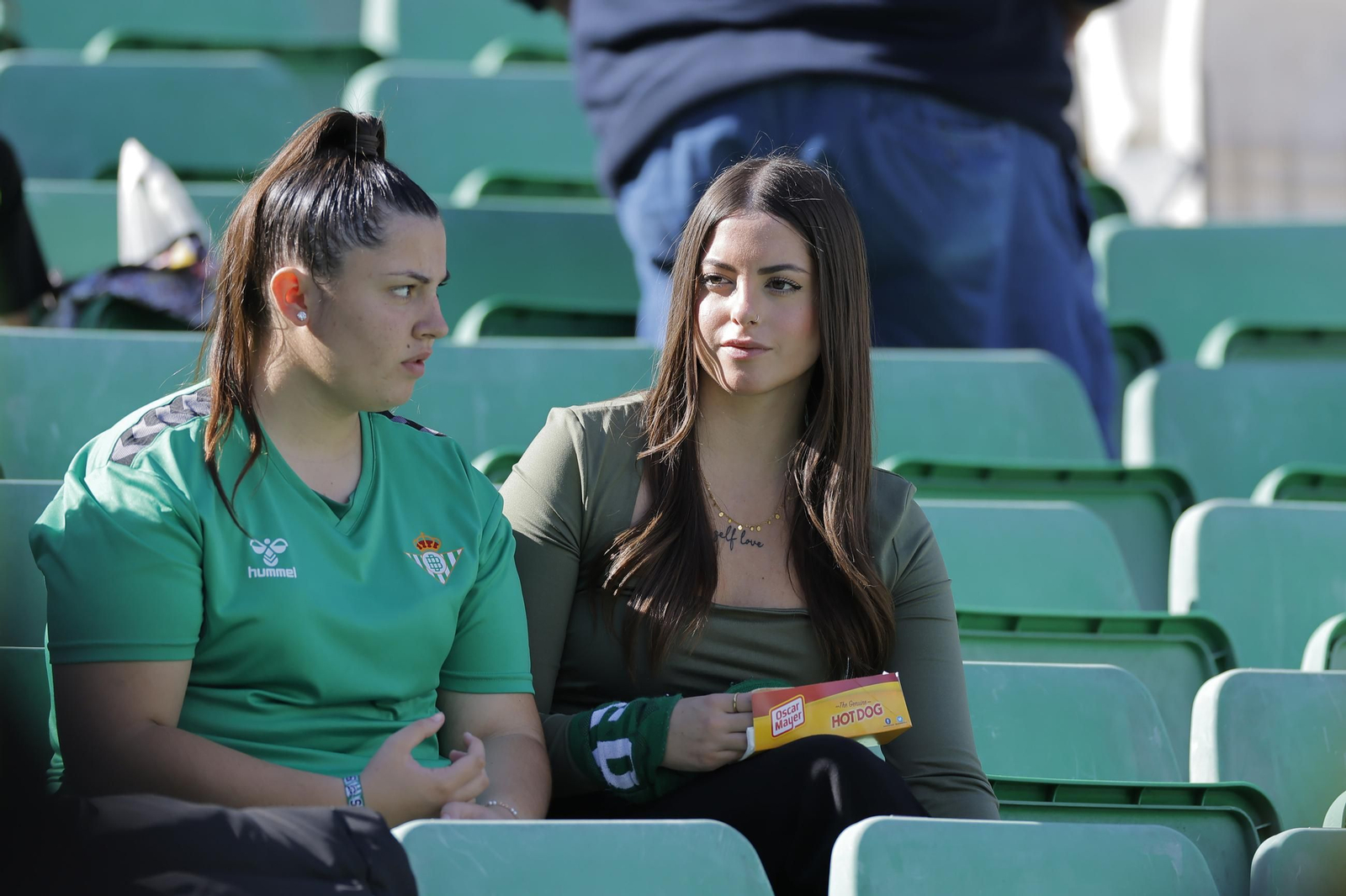 Búscate en las fotos del Betis - Celta