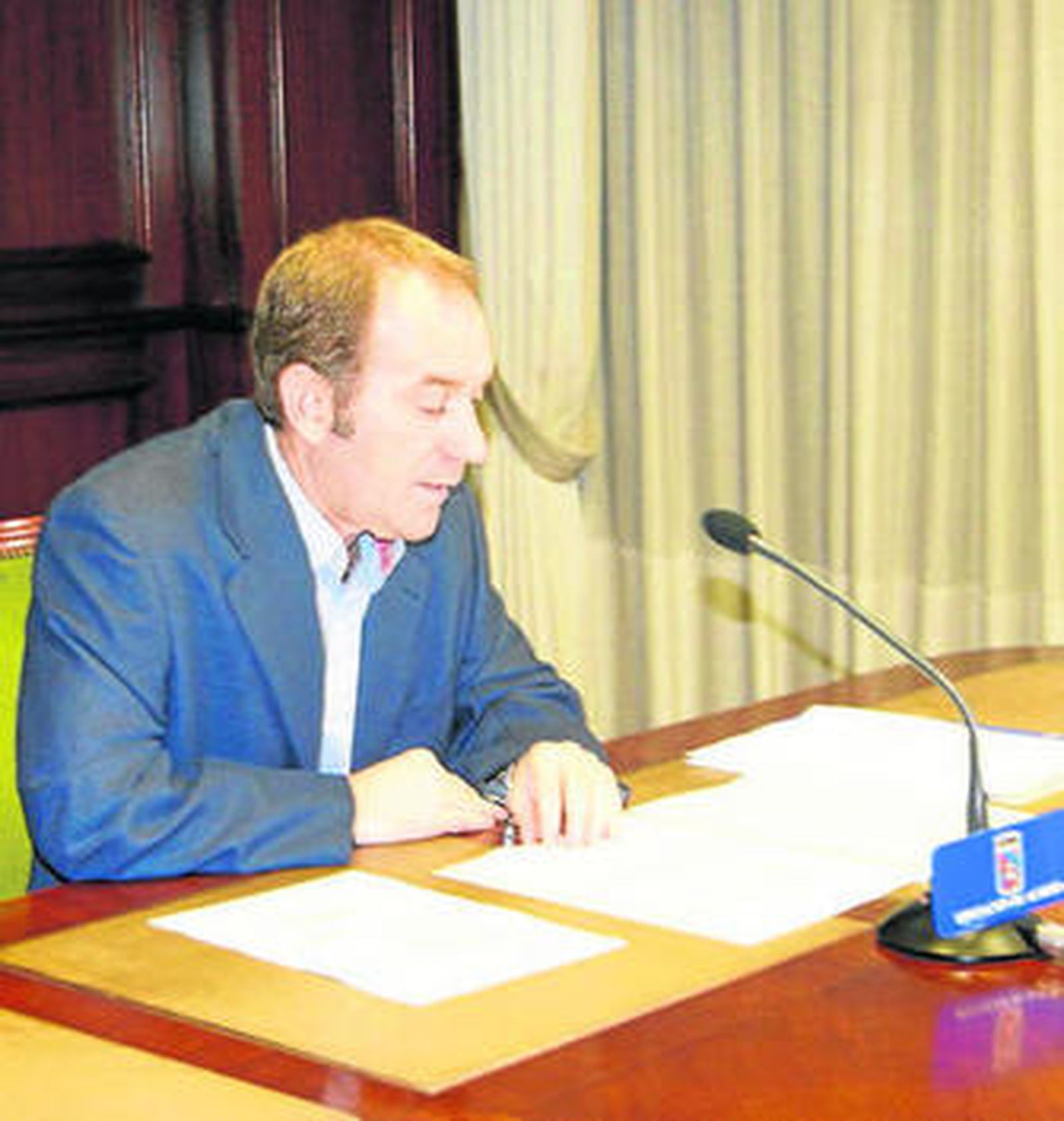 Luis Pérez en su última comparecencia como portavoz, ayer.