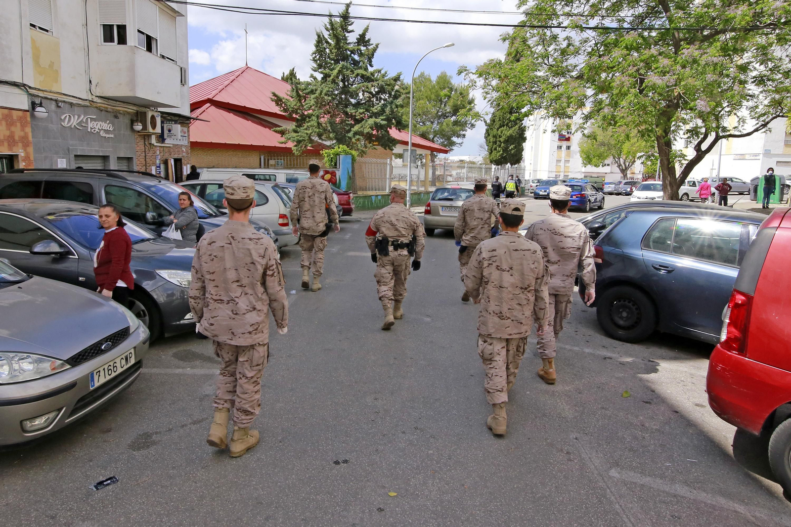 Policía Nacional junto a Infantería de Marina, y la UME en Jerez