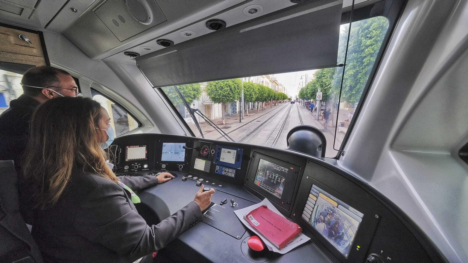 Así ha sido el viaje inaugural del tranvía de la Bahía de Cádiz