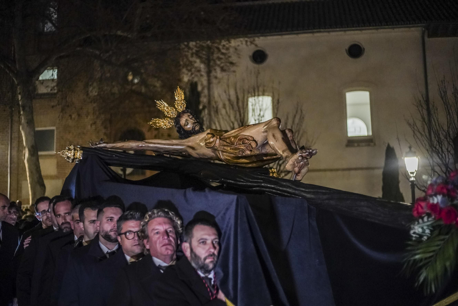 Cuaresma en Granada: vía crucis con el Cristo de los Favores