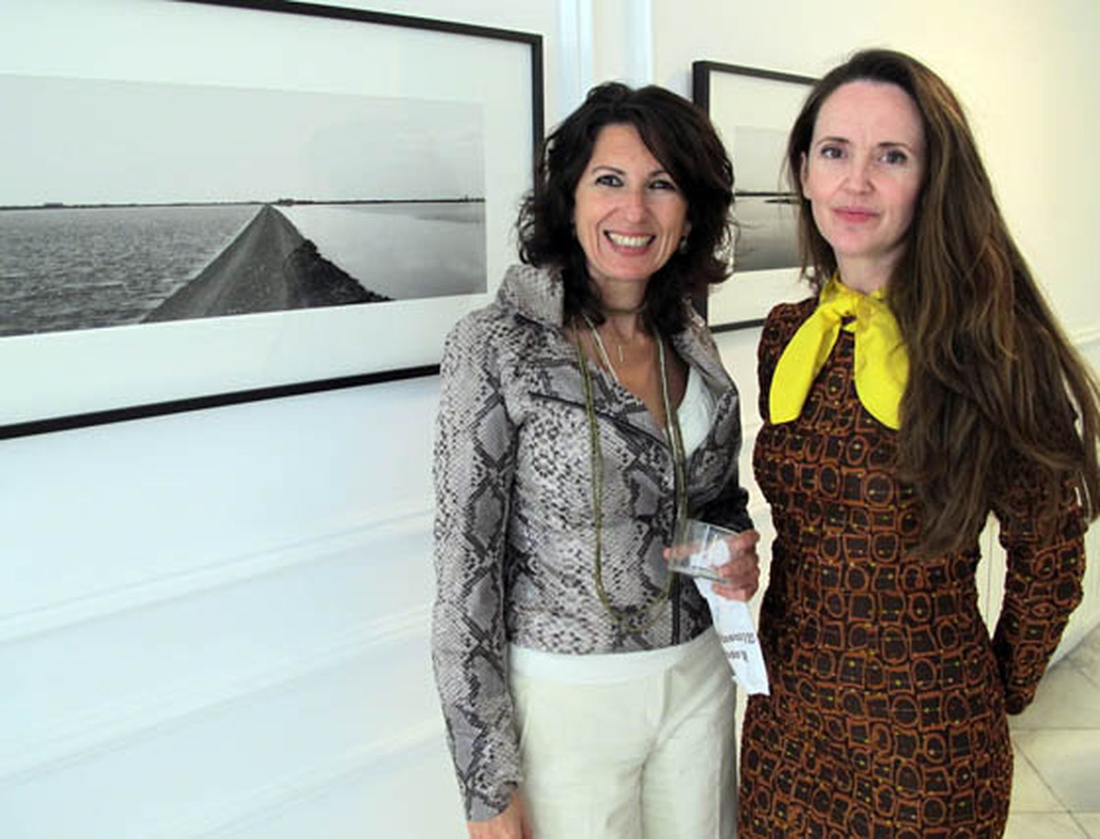 Reyes Rueda, cantante de RQR Jazz, y la arquitecto Myriam Hurtado, diseñadora de Myho.

Foto: Victoria Ramírez