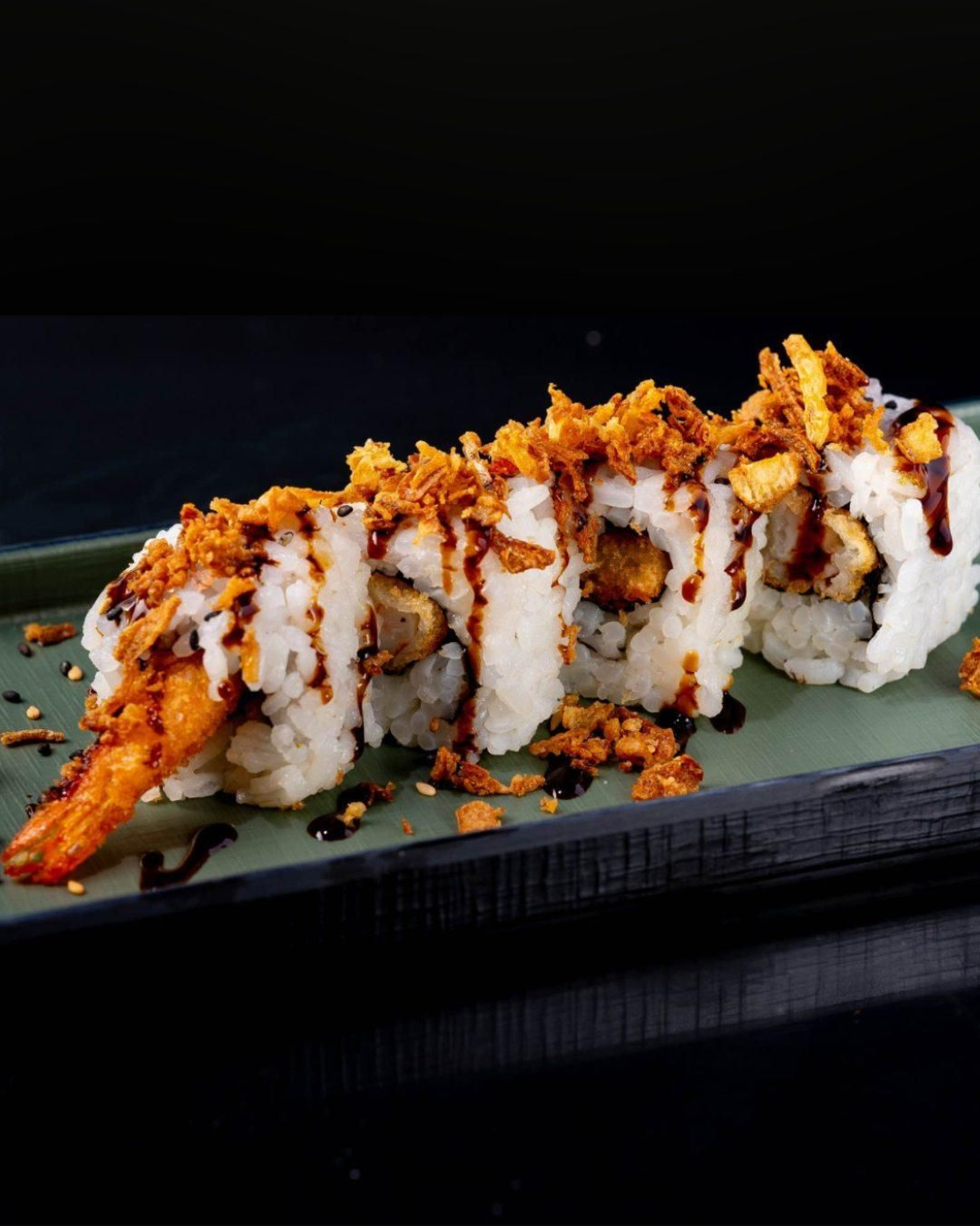 Hikari Sushi cuenta con más de 200 platos en carta