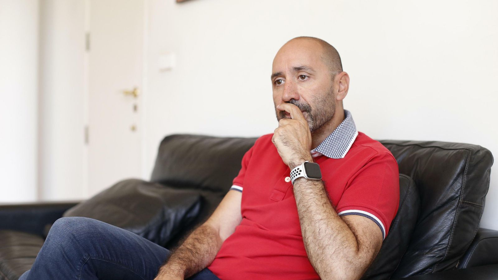 Javier Menéndez, en un momento de la entrevista.