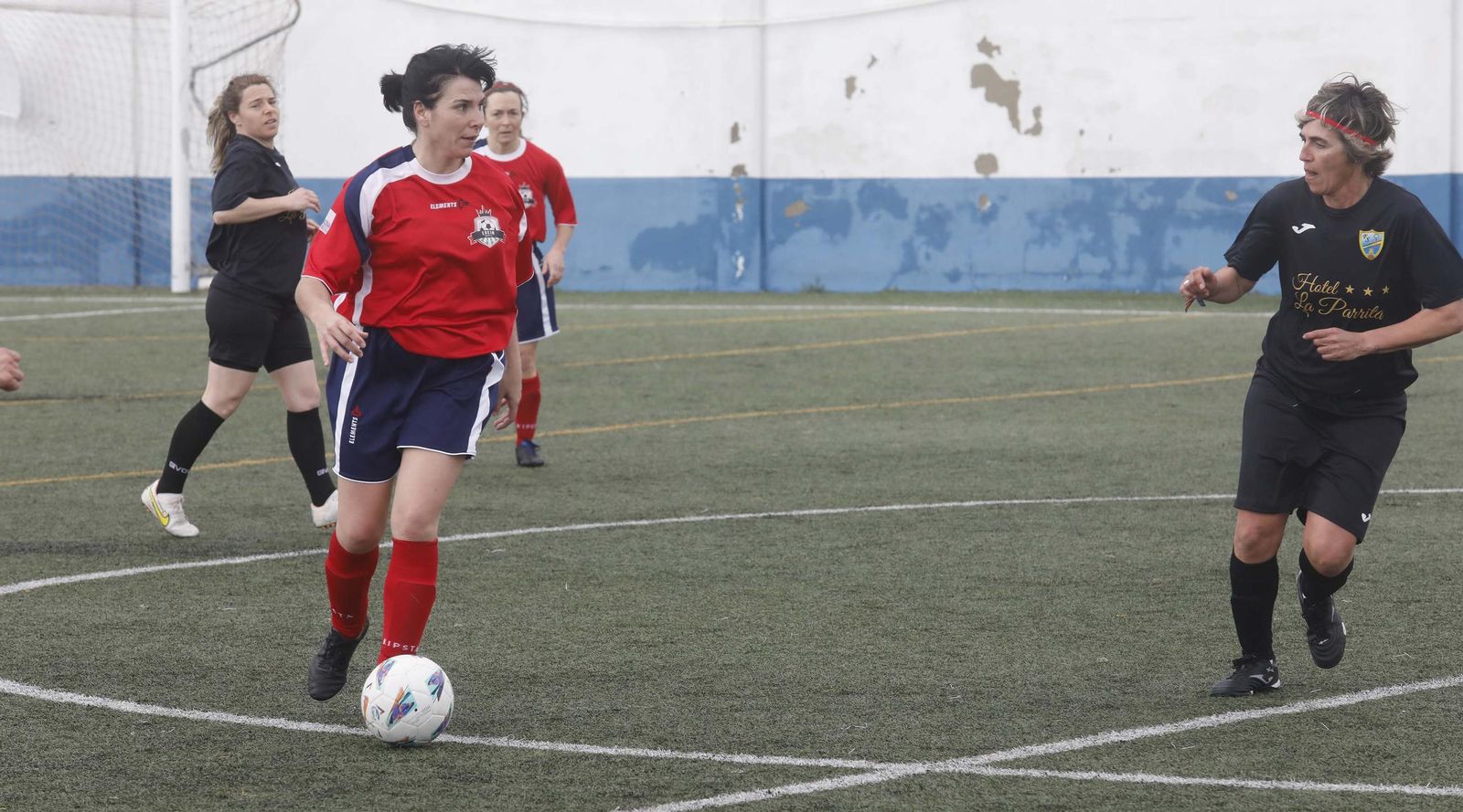 Las fotos de la segunda jornada de la Liga Nacional de fútbol para veteranas, en La Línea
