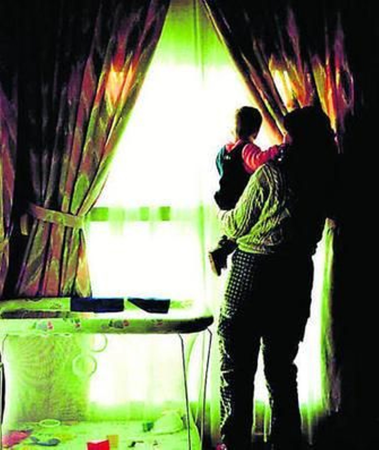 Mujer joven con hijos, perfil más común entre los beneficiarios.