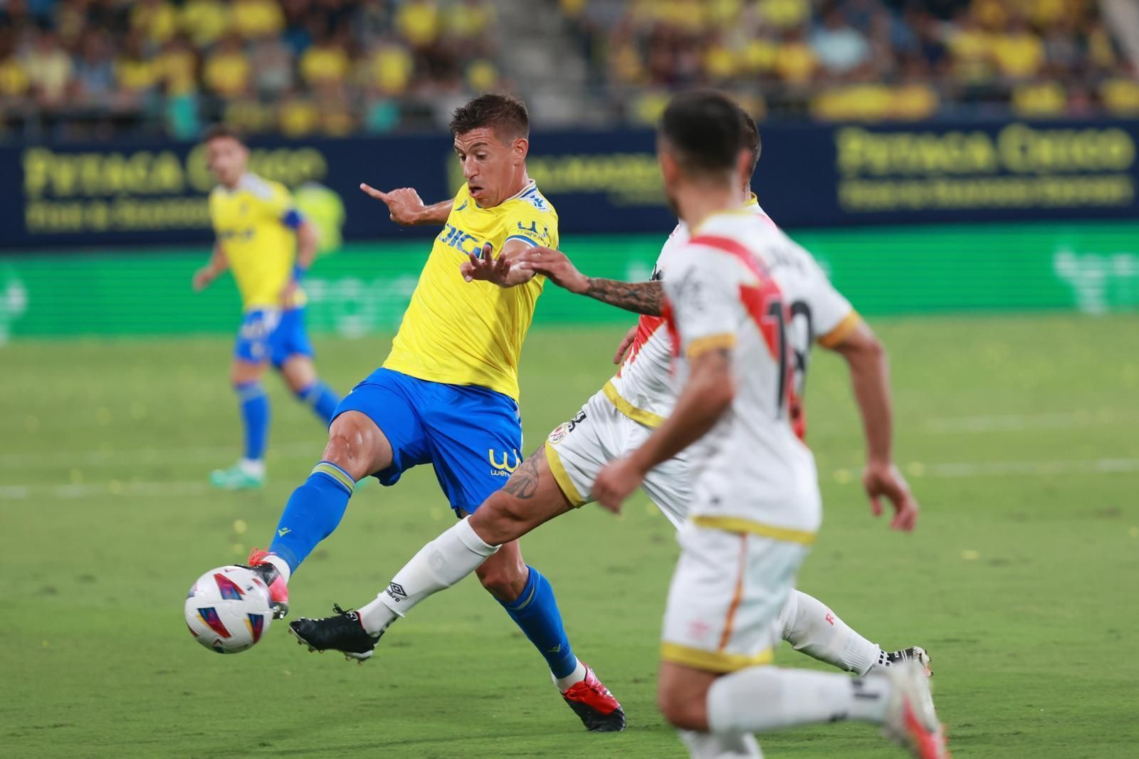 Las imágenes del Cádiz CF-Rayo Vallecano