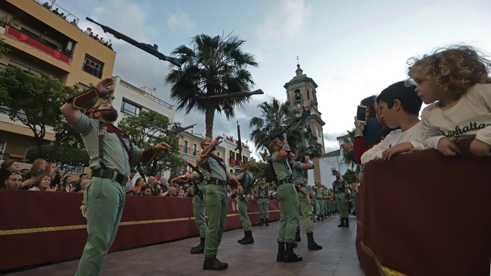Imágenes del Lunes Santo en Algeciras