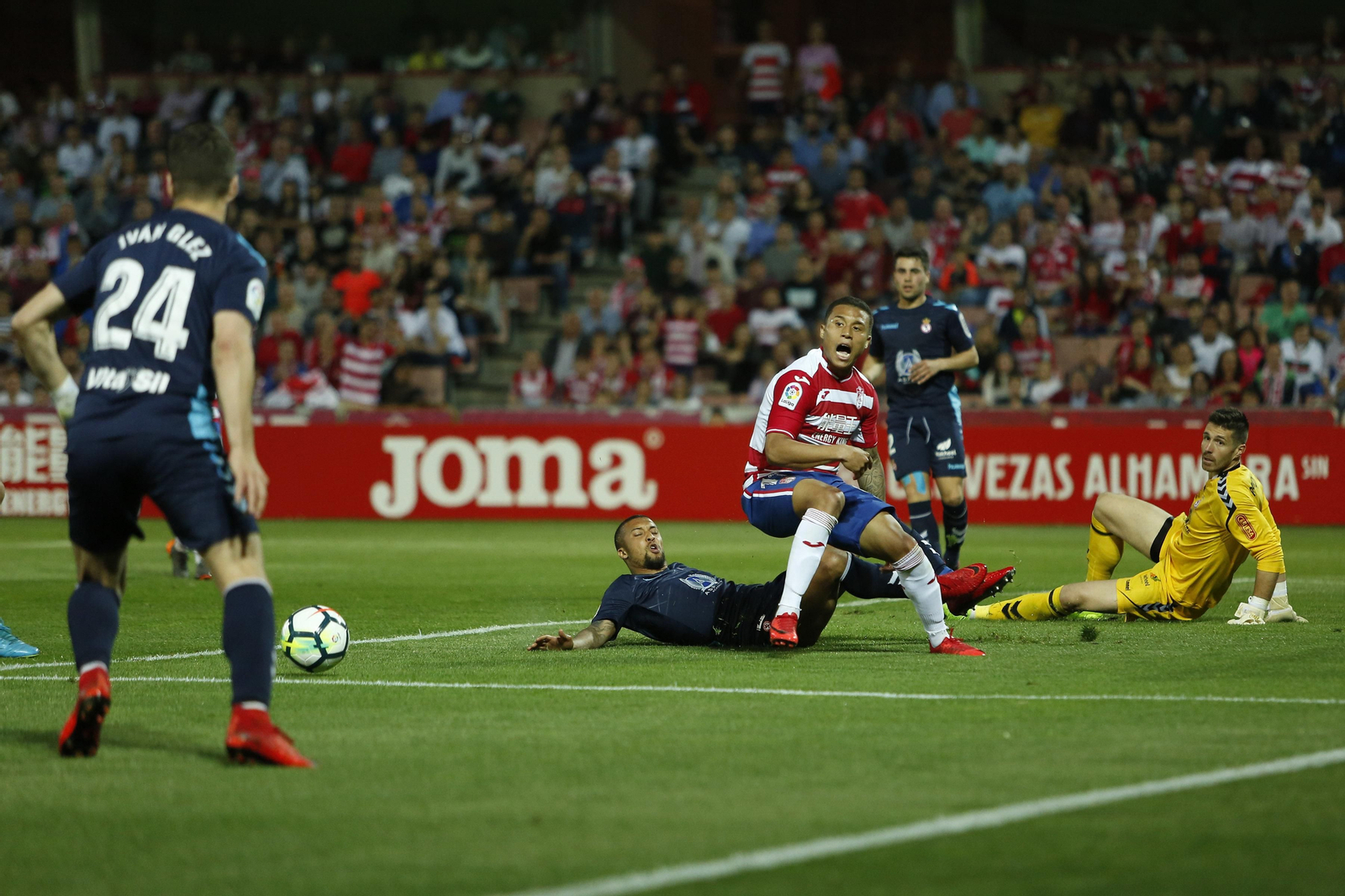 Las imágenes del Granada-Cultural Leonesa