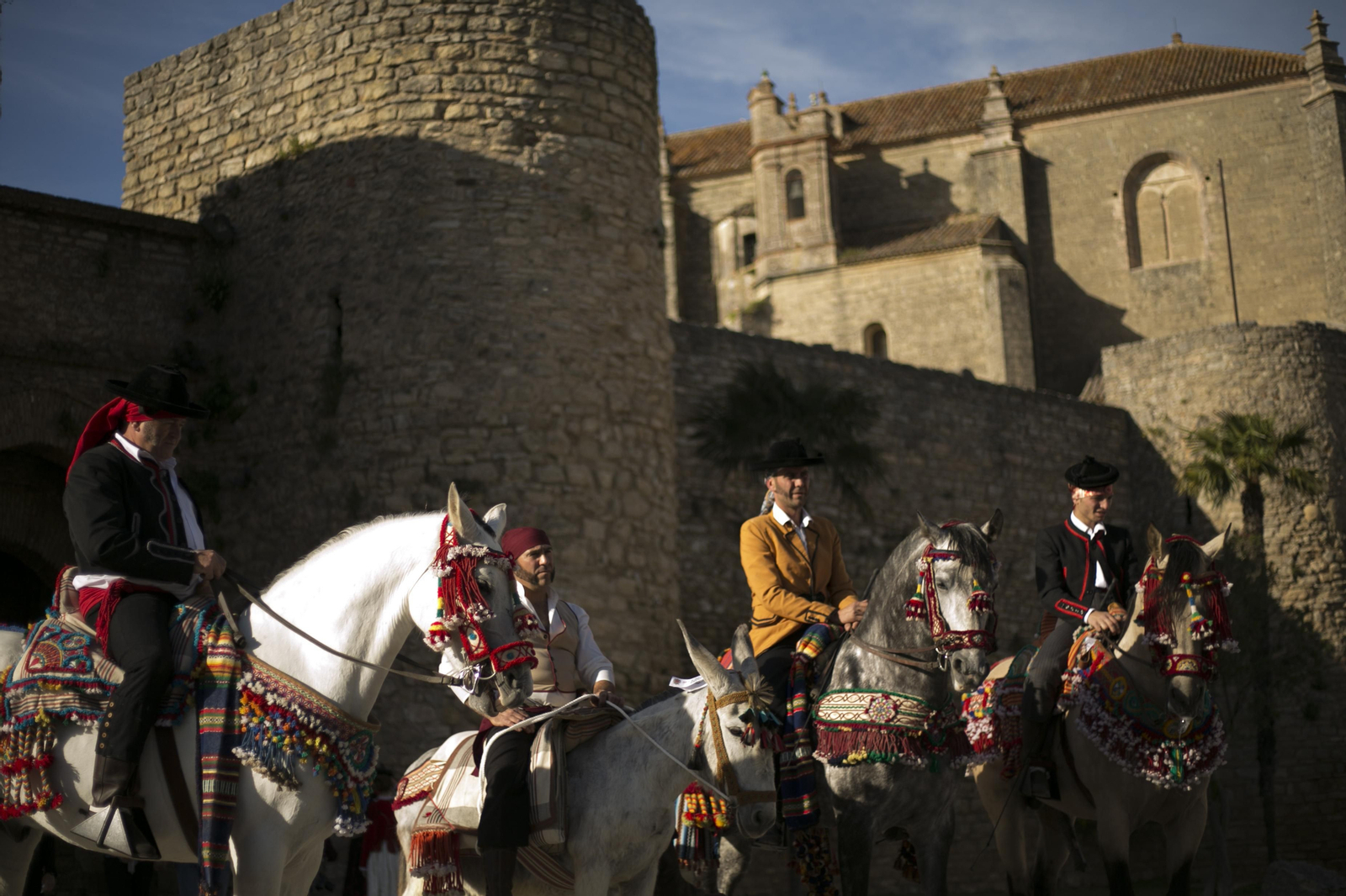 Bandoleros en las murallas de Ronda