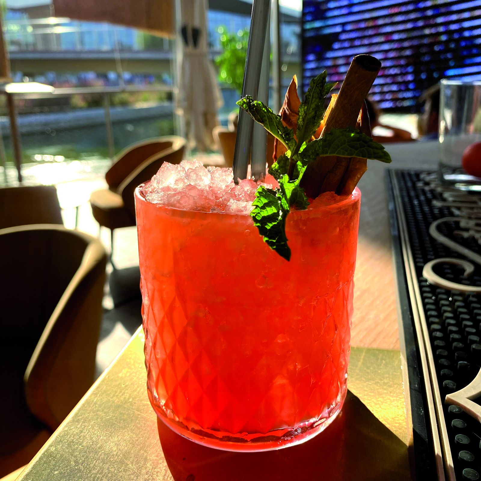 Cócteles en Pura Vida.