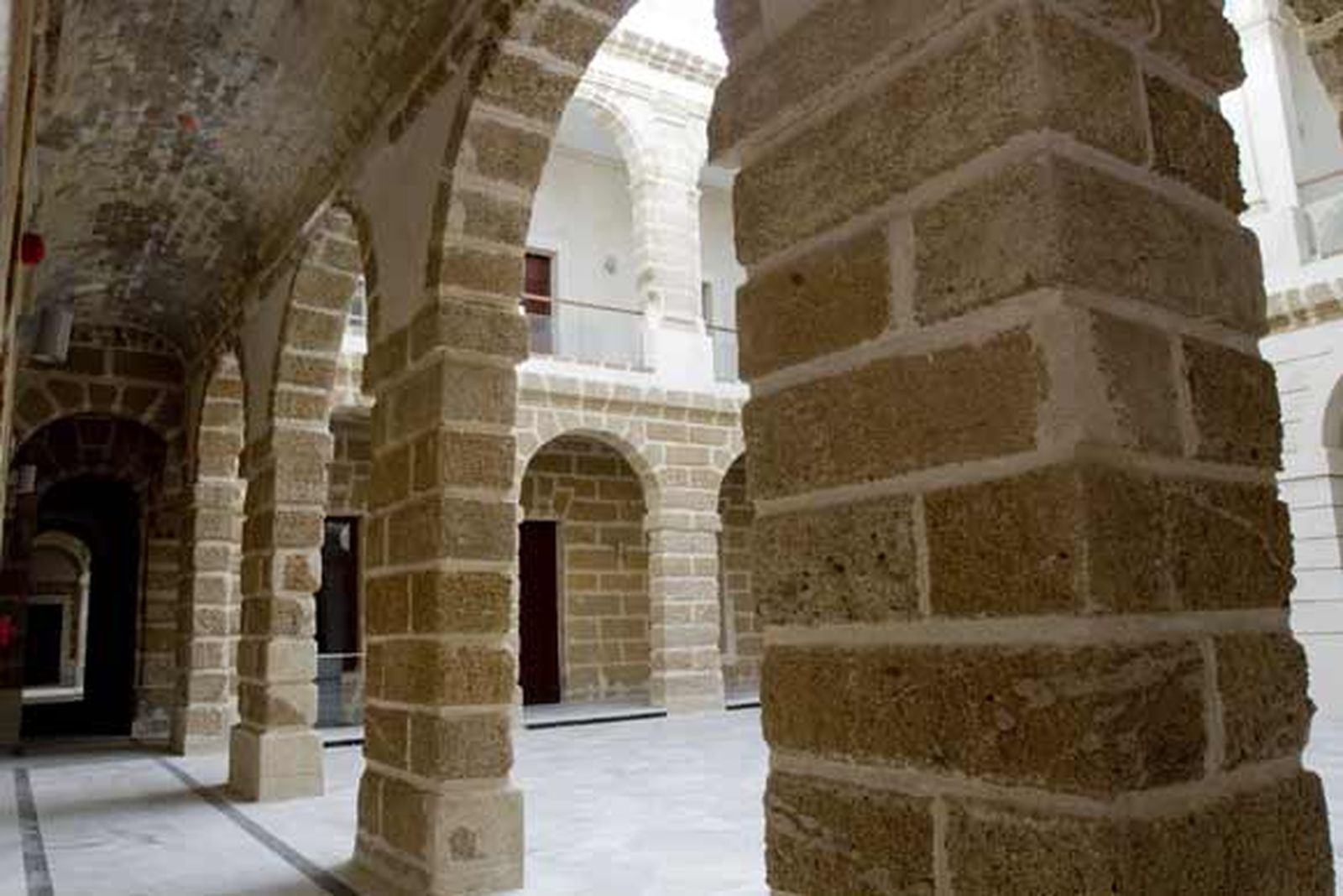 El edificio ha estado a punto de convertirse en una ruina tras años de abandono

Foto: Lourdes de Vicente