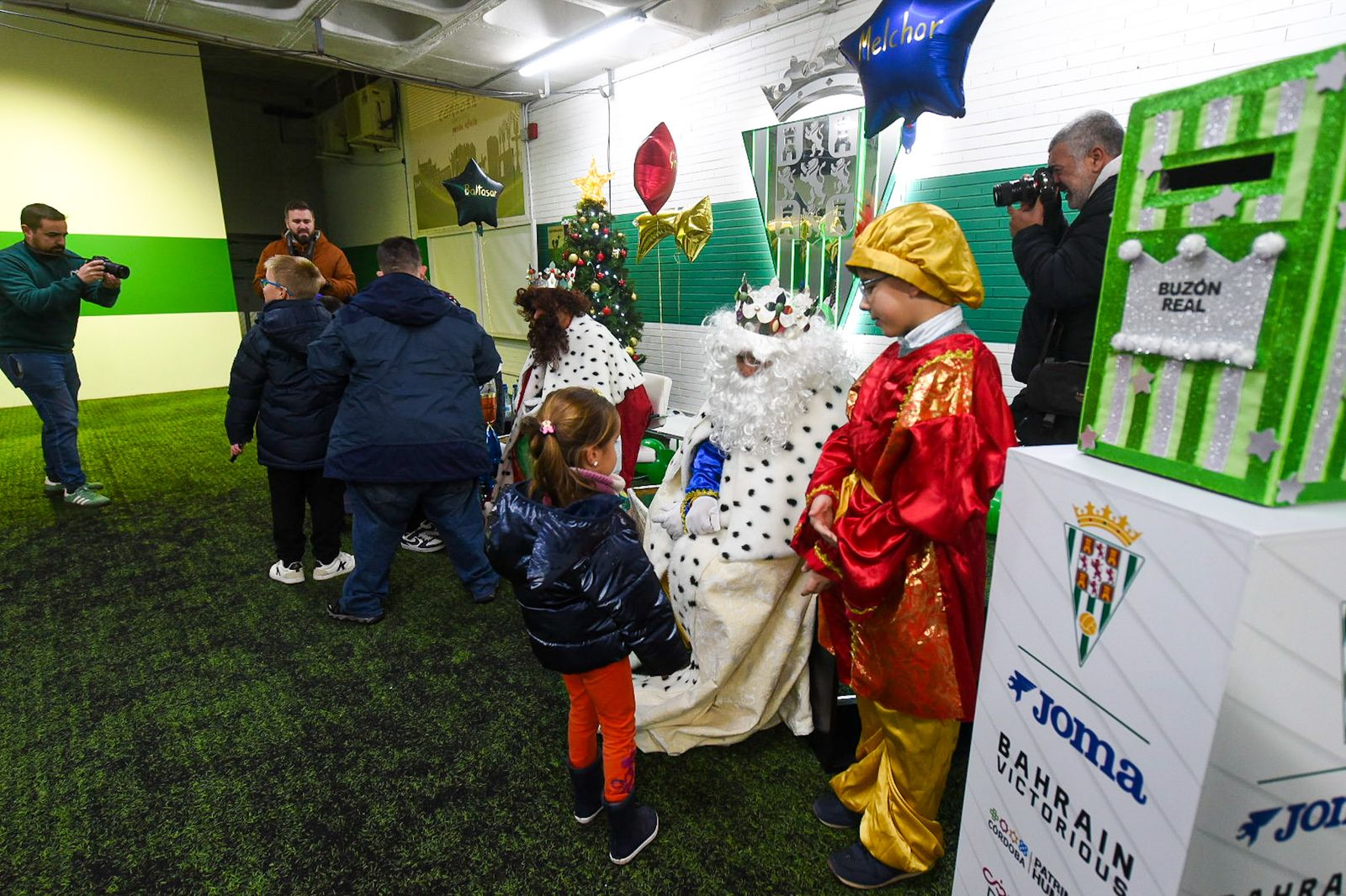 Las mejores fotos de la recepción del Córdoba CF a los Reyes Magos en El Arcángel