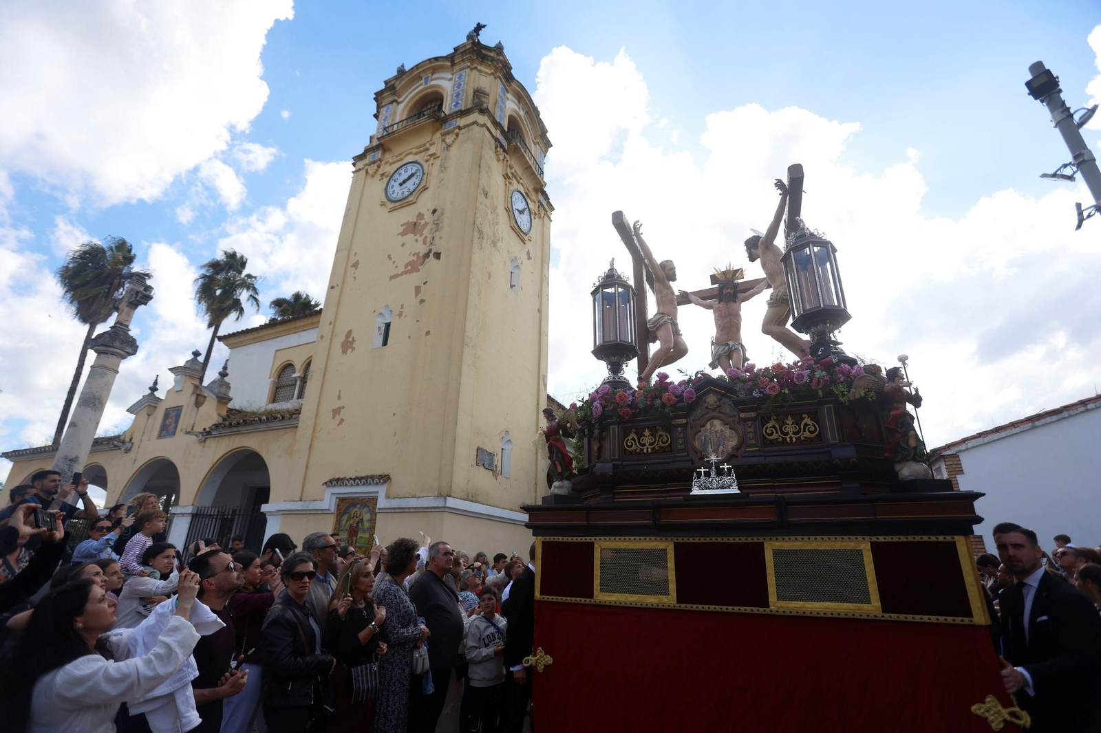 La procesión de la Conversión en este Viernes Santo de Córdoba, en imágenes