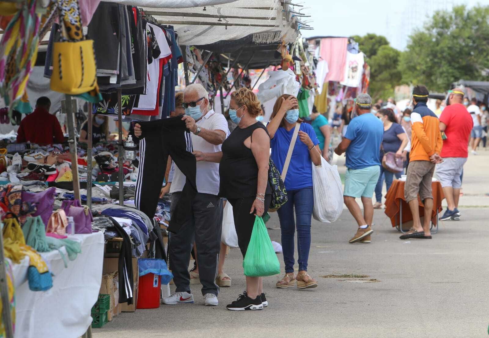 Aspecto que presentaba el mercadillo de La Magdalena en su reapertura el año pasado.