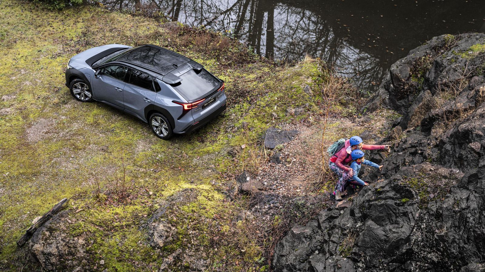 Subaru enfatiza la capacidad para circular fuera del asfalto de este SUV gracias, entre otros factores, al trabajo de sus dos motores.