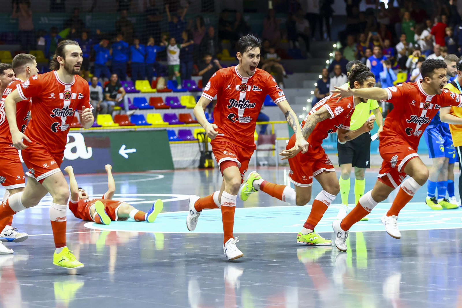 El Jimbee Cartagena celebra.