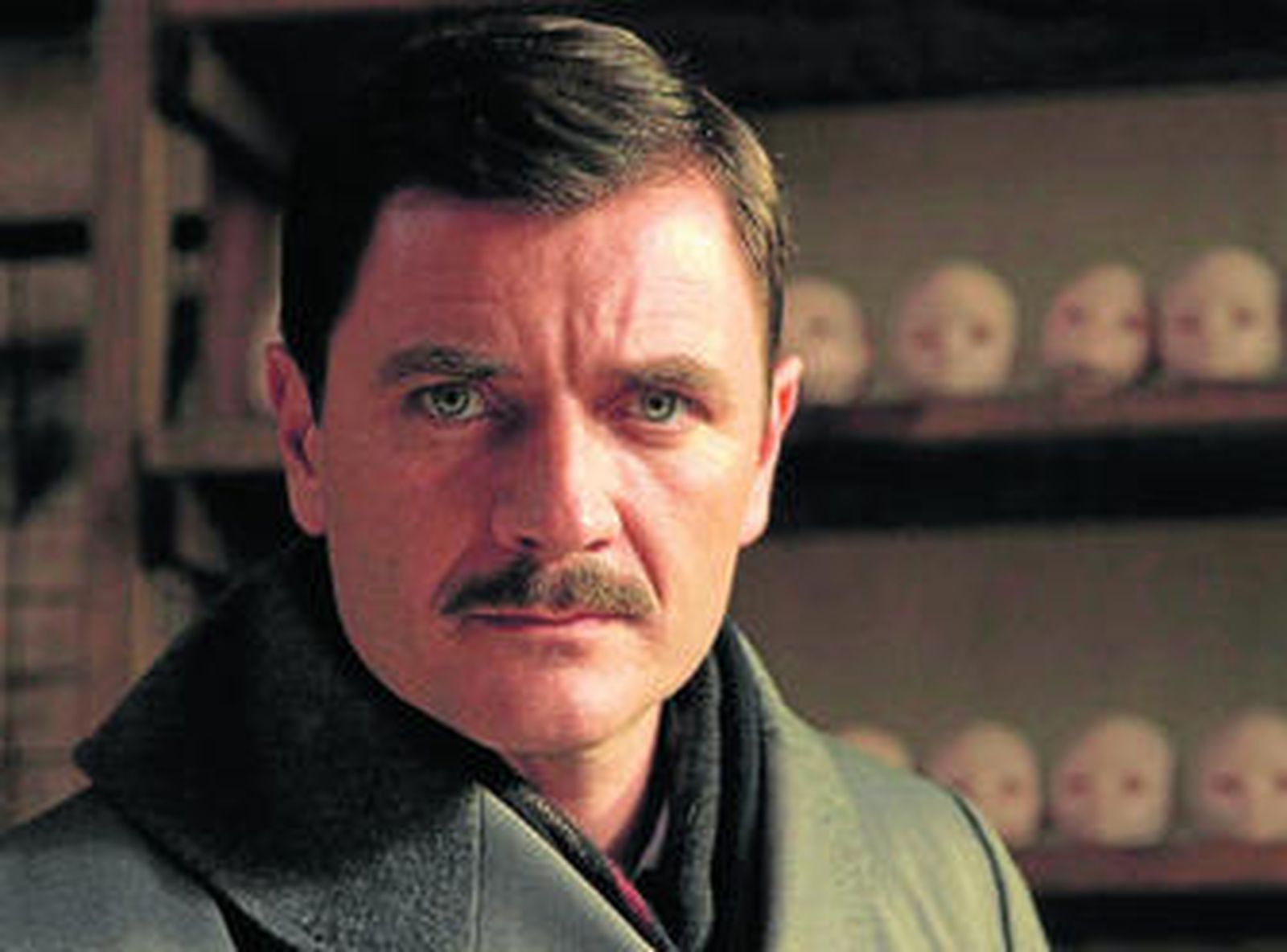 El actor catalán Àlex Brendemühl, caracterizado como Josef Mengele en la película de Lucía Puenzo.