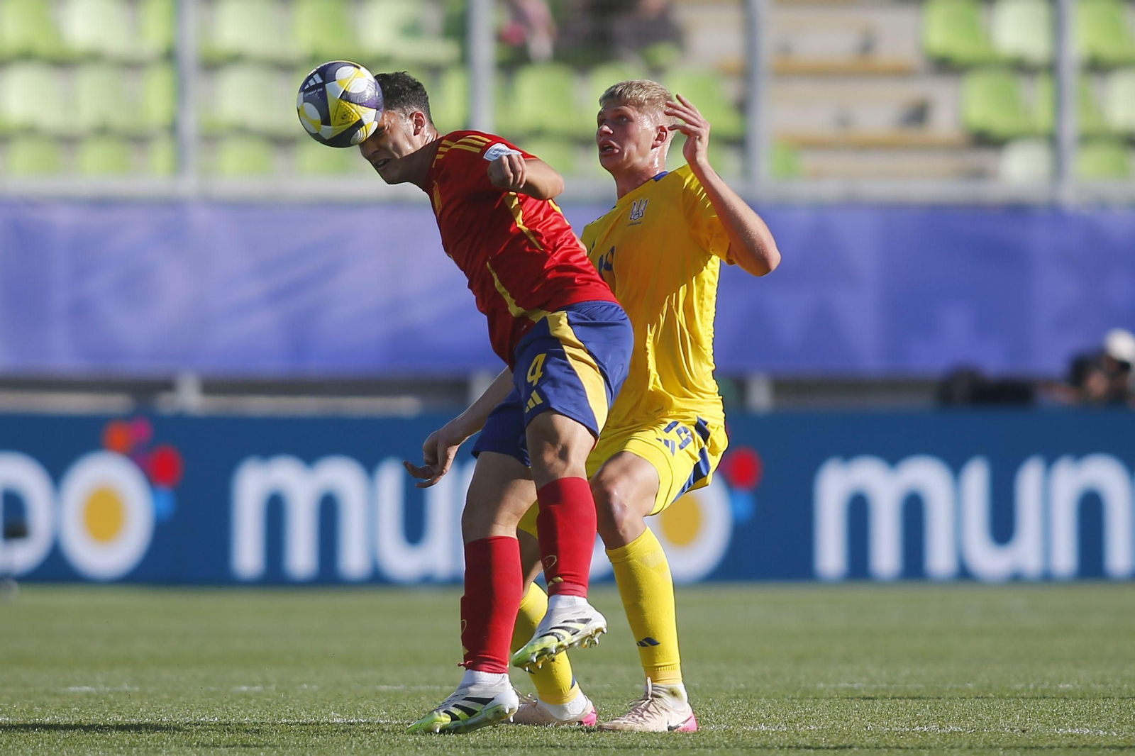 Mundial sub 20: España gana a Ucrania (1-0) e Izan Merino será baja ante el Deportivo